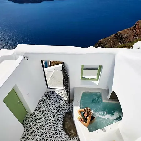 Gitsa Cliff Luxury